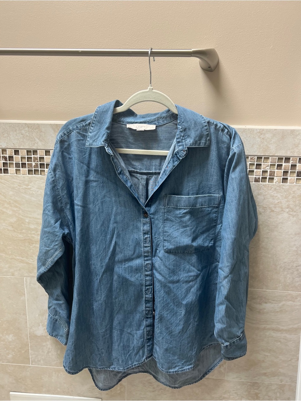 LOFT petite blue denim button-up shirt #denim #buttonup
